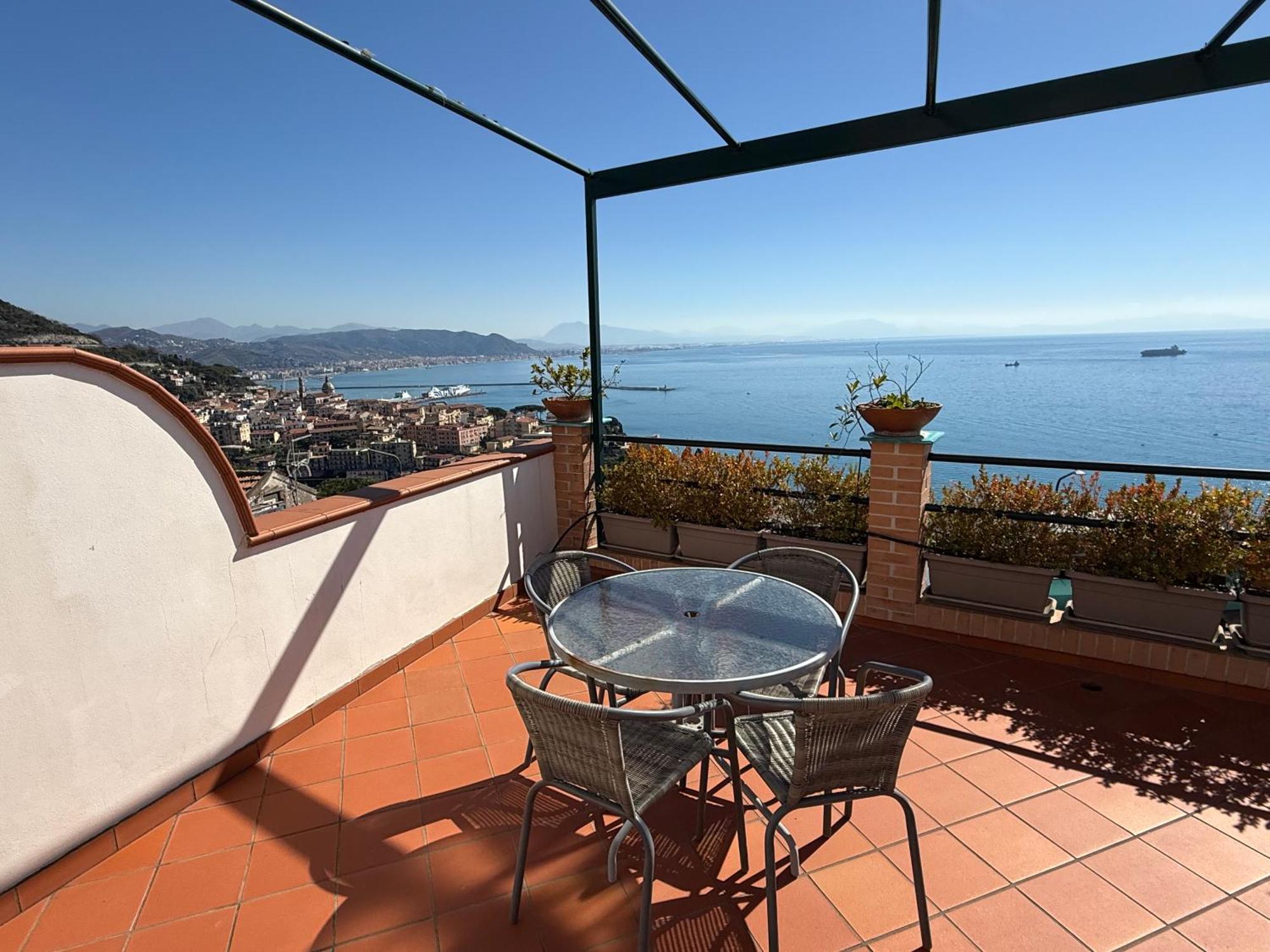 Villa Casa Gabriella - Amalfi Coast - Free Parking - Full Sea View Vietri Esterno foto